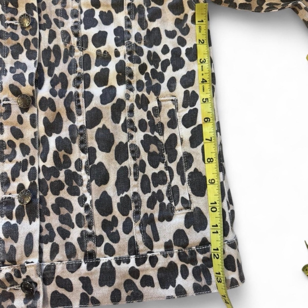 Leopard Print Denim Shirt Jacket Shacket Women’s Small Boho Baddie Festival - Picture 6 of 6